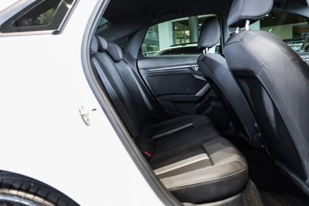 2025-Audi-A3-35-TFSI-S-Line-Auto_13