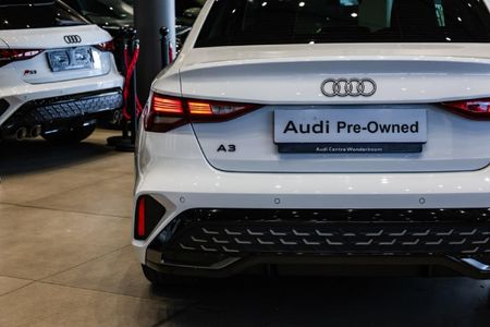 2025-Audi-A3-35-TFSI-S-Line-Auto_6