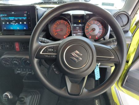 2024-Suzuki-Jimny-15-GL-AllGrip-5-Door_17