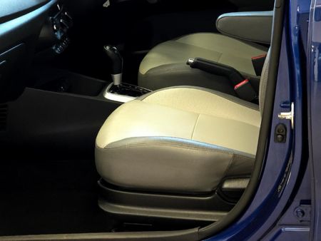 2024-Kia-Pegas-14-EX-Auto_10