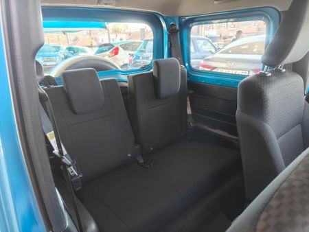2023-Suzuki-Jimny-15-GLX-AllGrip-5-Door-Auto_10