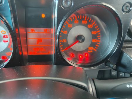 2023-Suzuki-Jimny-15-GLX-AllGrip-5-Door-Auto_11