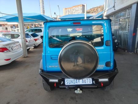 2023-Suzuki-Jimny-15-GLX-AllGrip-5-Door-Auto_3