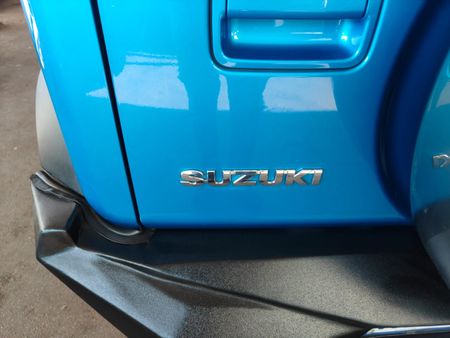 2023-Suzuki-Jimny-15-GLX-AllGrip-5-Door-Auto_7