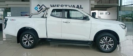 2026-Isuzu-D-Max-30-DDI-LSE-4x4-Auto-Extended-Cab_1