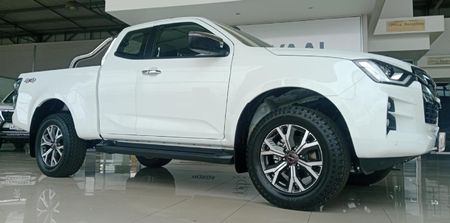 2026-Isuzu-D-Max-30-DDI-LSE-4x4-Auto-Extended-Cab_3