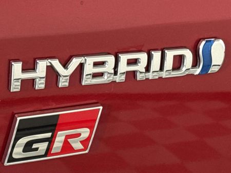 2023-Toyota-Corolla-Cross-18-GR-S-Hybrid_11