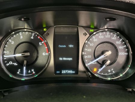 2020-Toyota-Hilux-24-GD-6-Raised-Body-SRX-Extended-Cab_1