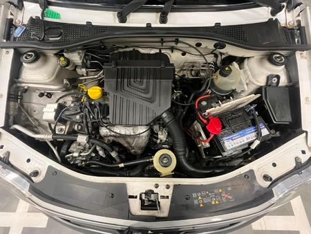 2021-Nissan-NP200-16-AC-Safety-Pack_9