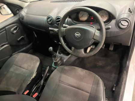 2021-Nissan-NP200-16-AC-Safety-Pack_11