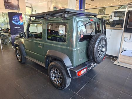 2022-Suzuki-Jimny-15-GLX-Auto_5