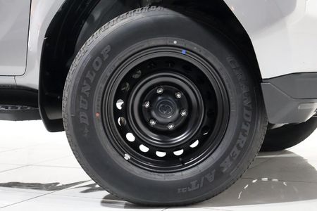 2026-Toyota-Hilux-28-GD-6-RB-SRX-4x4-Auto-Double-Cab_3