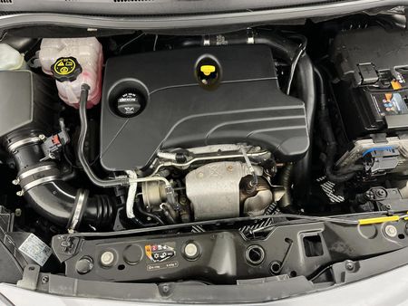 2017-Opel-Corsa-10T-EcoFlex-Enjoy-5-dr-85kW_13