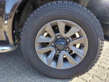 2016-Suzuki-Jimny-13-Auto_9