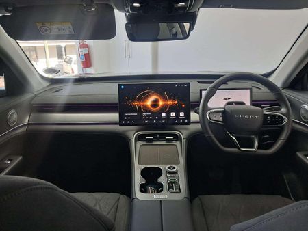 2026-Chery-Tiggo-8-Pro-15T-CSH-Apex-DHT-Phev_12