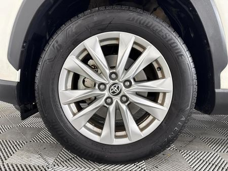 2022-Toyota-Corolla-Cross-18-XS_4
