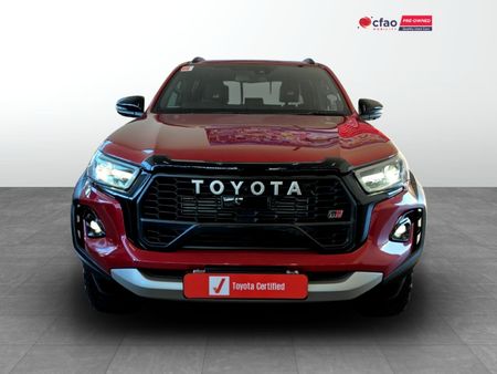 2025-Toyota-Hilux-28GD-6-GR-Sport-Double-Cab-4x4_3
