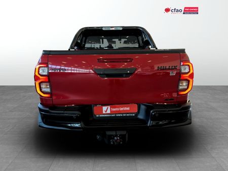 2025-Toyota-Hilux-28GD-6-GR-Sport-Double-Cab-4x4_4