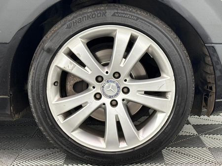 2010-Mercedes-Benz-C-Class-C-220-CDi-Classic-Auto_4