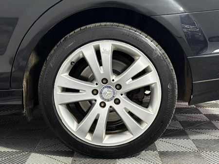 2010-Mercedes-Benz-C-Class-C-220-CDi-Classic-Auto_5