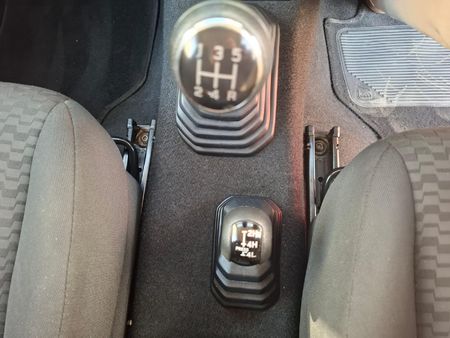 2024-Suzuki-Jimny-15-GLX-AllGrip-5-Door_16