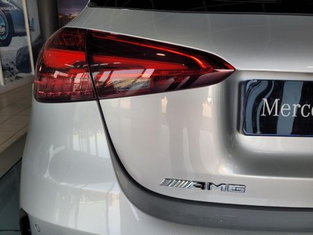 2024-Mercedes-AMG-A-Class-AMG-A35-4Matic_9