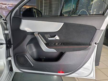 2024-Mercedes-AMG-A-Class-AMG-A35-4Matic_11
