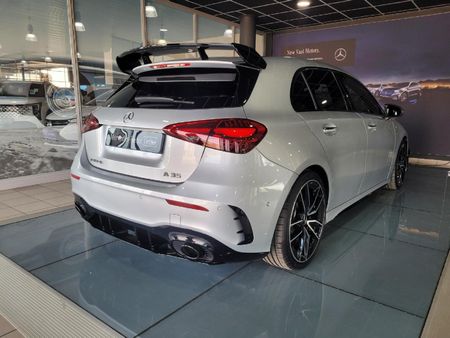 2024-Mercedes-AMG-A-Class-AMG-A35-4Matic_6