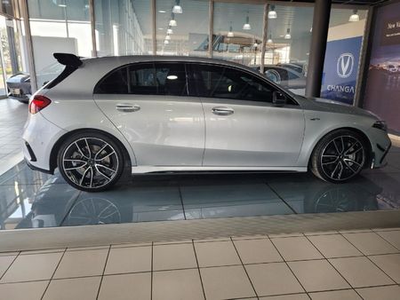 2024-Mercedes-AMG-A-Class-AMG-A35-4Matic_7