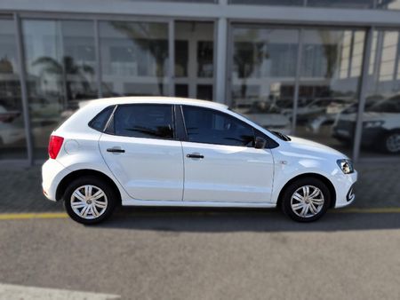 2025-Volkswagen-Polo-Vivo-14_6