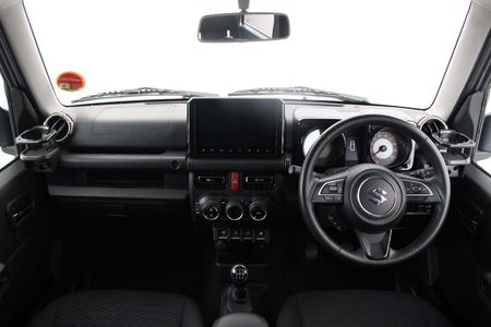 2025-Suzuki-Jimny-15-GLX-AllGrip-5-Door_1
