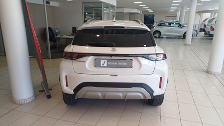2024-Suzuki-Fronx-15-GLX_4