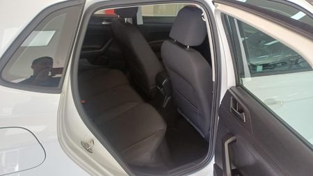 2020-Volkswagen-Polo-10-TSI-Comfortline-Auto_7