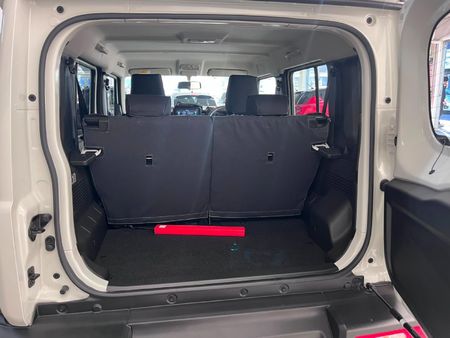 2025-Suzuki-Jimny-15-GLX-AllGrip-5-Door-Auto_9