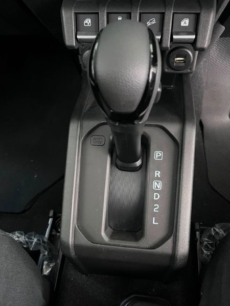 2025-Suzuki-Jimny-15-GLX-AllGrip-5-Door-Auto_13