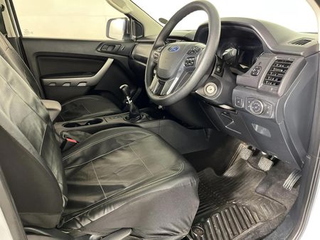 2020-Ford-Ranger-22-TDCi-XLS-Double-Cab_9