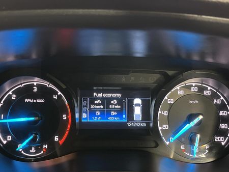 2020-Ford-Ranger-22-TDCi-XLS-Double-Cab_2
