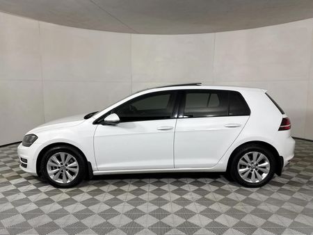 2013-Volkswagen-Golf-VII-14-TSI-Comfortline-Auto_20