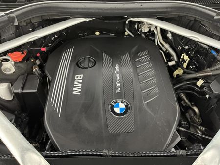 2019-BMW-X7-xDrive30d-M-Sport_15