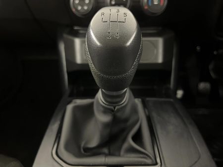 2025-Renault-Kiger-10-Energy-Life_10