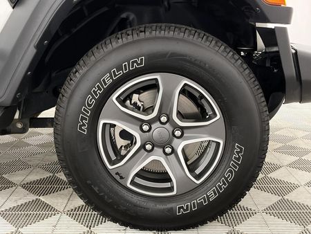 2021-Jeep-Wrangler_5