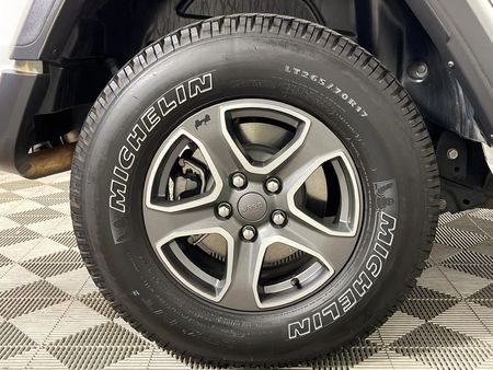 2021-Jeep-Wrangler_7