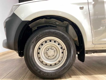 2024-Isuzu-D-Max-19-DDI-HR-L-4x4-Single-Cab_5