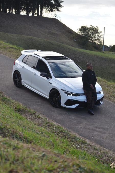 2024-Volkswagen-Golf-8-20-TSI-R-DSG_11