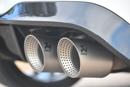 2024-Volkswagen-Golf-8-20-TSI-R-DSG_7