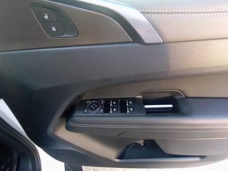 2025-Volkswagen-Amarok-20-BiTDI-154kW-4Motion-Style-Double-Cab_11