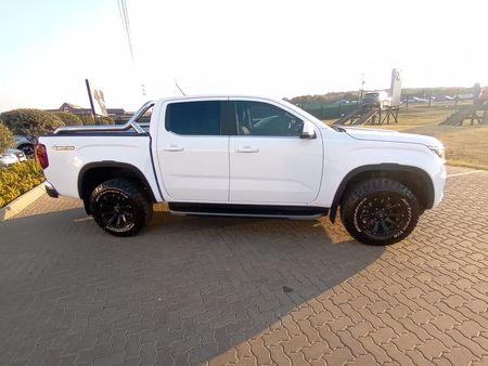 2025-Volkswagen-Amarok-20-BiTDI-154kW-4Motion-Style-Double-Cab_3