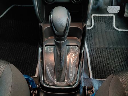2026-Suzuki-Swift-12-GLX-Auto_14