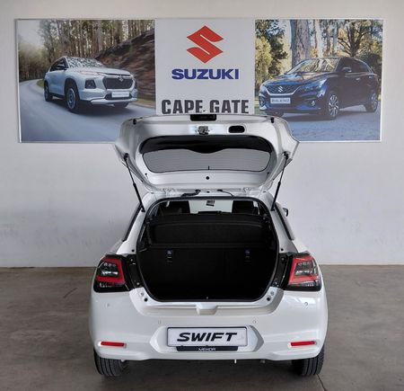 2026-Suzuki-Swift-12-GLX-Auto_6