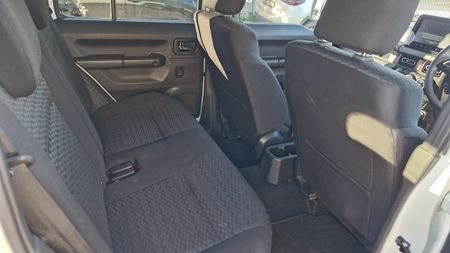 2024-Suzuki-Jimny-15-GLX-AllGrip-5-Door_9